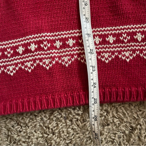 Talbots Red And White Holiday Sweater. Acrylic. Very nice. Size M - Picture 3 of 5